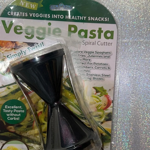 Veggie pasta tool maker spiral  healthy pasta vegetables pasta 🍝 new in package - Picture 3 of 4